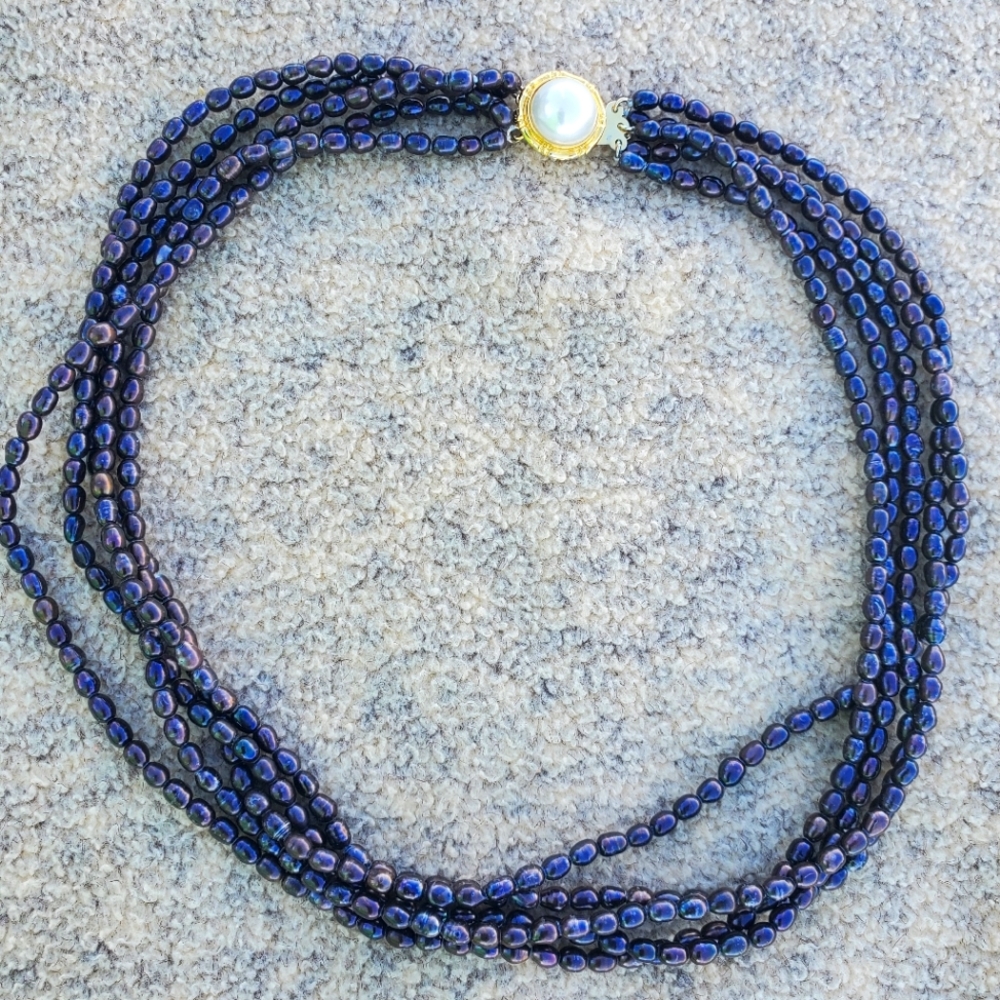 Black/Dark purple Shimmer strands of pearl beads 16-17".